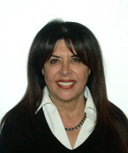 Headshot of Ni Ni Yarma